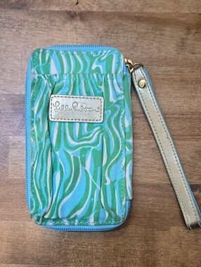 Lilly Pulitzer Finders Keepers Carded ID Smart Phone Wristlet